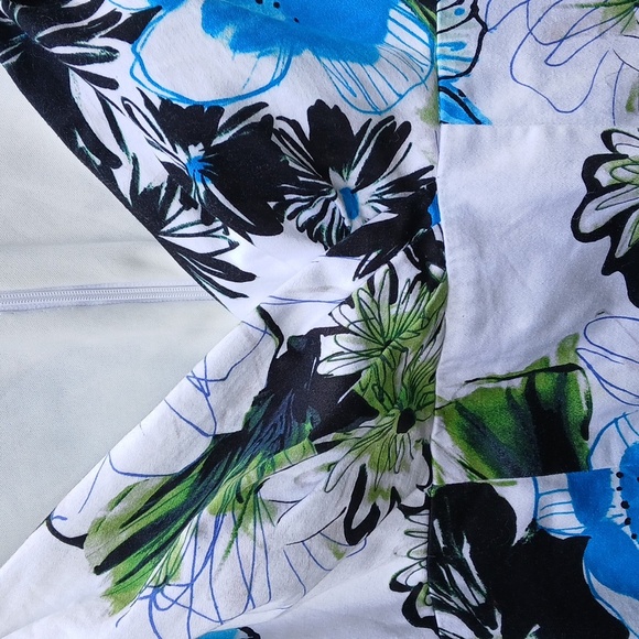 Roulette Floral Beautiful Dress 97% Cotton Size 8 - Picture 2 of 12